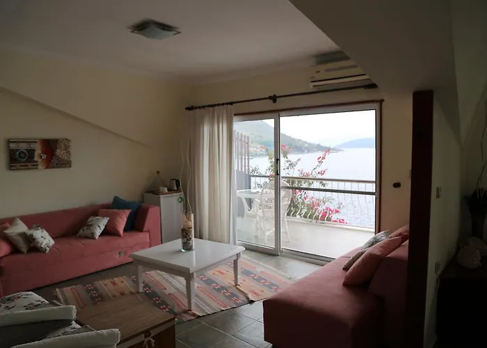 Szálloda Dolphin 3*